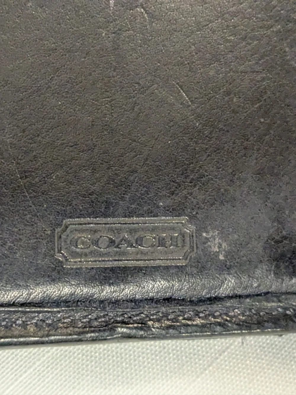 Vintage Coach Black Leather Trifold Wallet - Picture 6 of 7